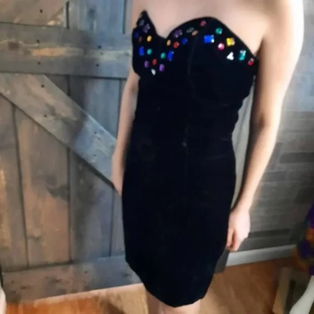 Vintage 90s Roberta Strapless Velvet Mini Dress 7/8 - Picture 4 of 5